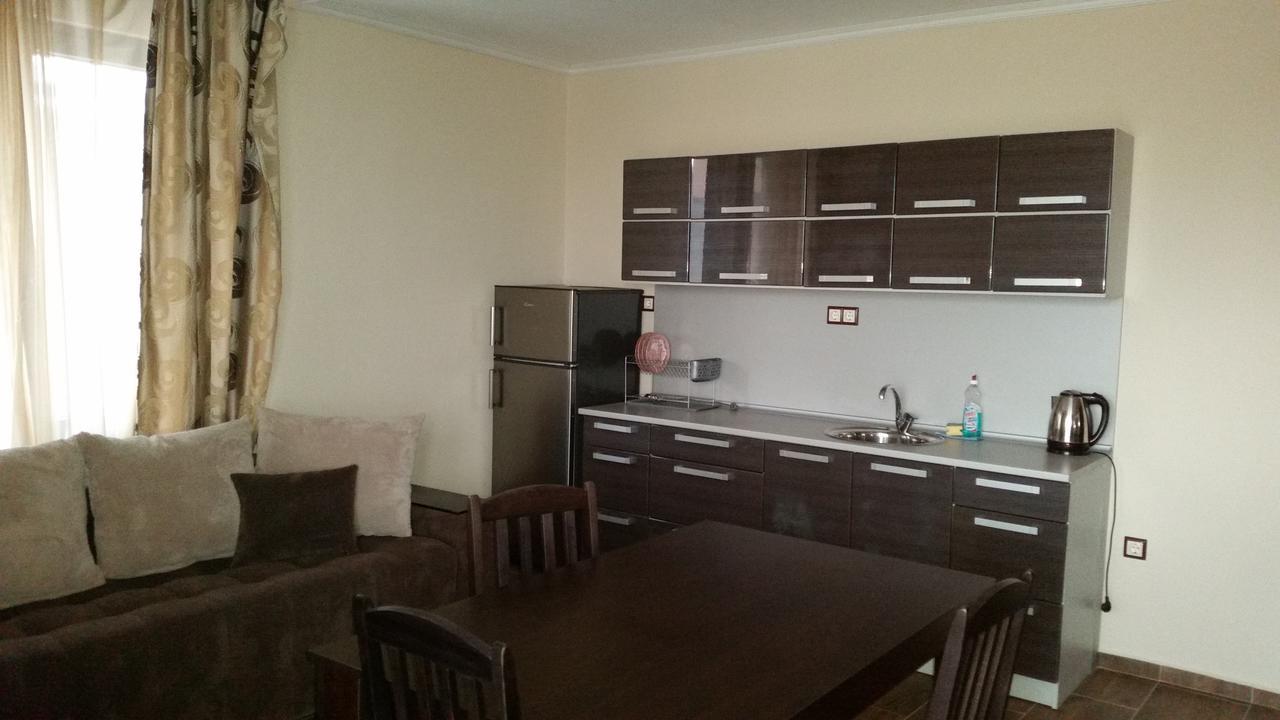 Taai Hotel Sozopol Buitenkant foto