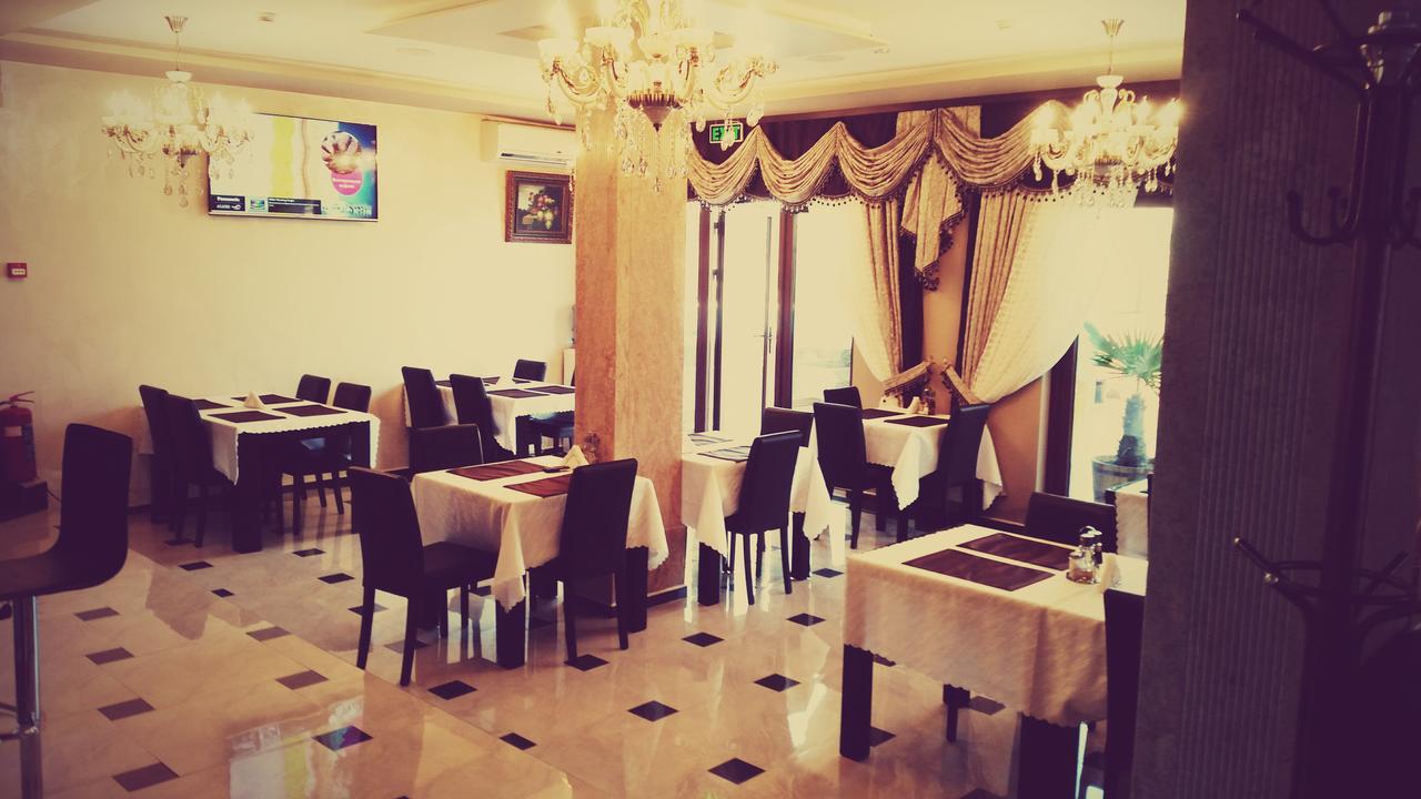 Taai Hotel Sozopol Buitenkant foto